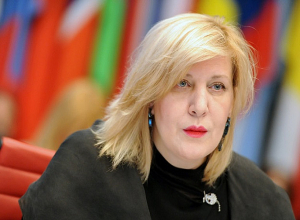 Комиссар СЕ по правам человека выразила готовность отправиться в Нагорный Карабах