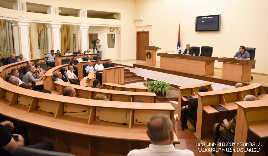 thumbnail_290823YndlaynKhorhrdakcutyun (2)