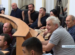 Ինչ են քննարկել ավելի քան վեց ժամ Արցախի ԱԺ նիստում