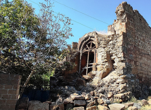 Վերականգնվում է Փարպիի Ծիրանավոր եկեղեցին