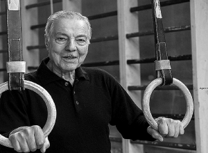 Ալբերտ Ազարյանի աճյունը կամփոփվի Կոմիտասի անվան պանթեոնում