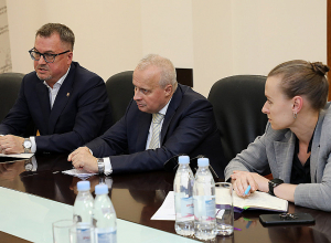 Ժաննա Անդրեասյանը ՌԴ դեսպանի հետ քննարկել է ՀՀ-ում ռուսերենի ուսուցման բարելավման ու այլ հարցեր