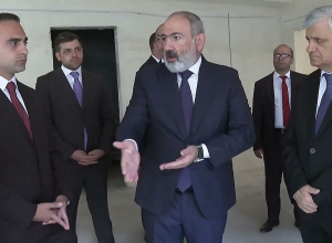 Վարչապետը Շենգավիթում ծանոթացել է հեծանվասպորտի և մարմնամարզության մարզադպրոցների կառուցման ընթացքին