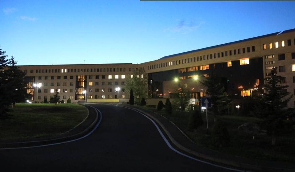 գիշերային ՊՆ շենք