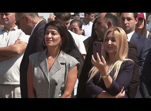 Փաշինյանը տիկնոջ հետ ներկա է գտնվել