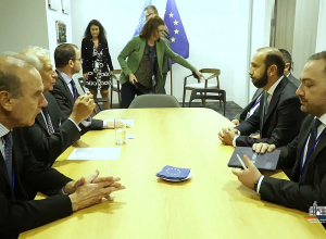 Արարատ Միրզոյանը հանդիպում է ունեցել Ժոզեպ Բոռելի հետ