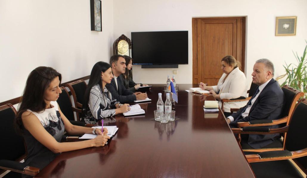 383994944_643363761315893_4836181059424413340_n