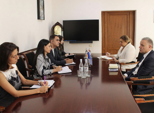 ՄԻՊ-ը Հայաստանում Եվրամիության պատվիրակության ղեկավարին ներկայացրել է ԼՂ-ից բռնի տեղահանված անձանց իրավունքների պաշտպանությանն առնչվող հարցեր 