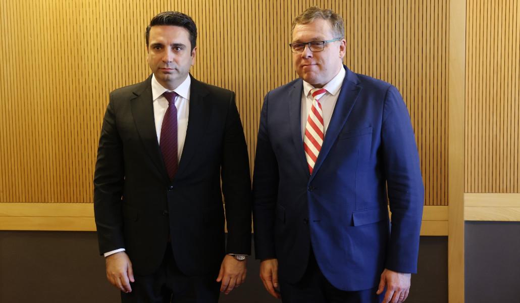 thumbnail_DAV_5297 copy