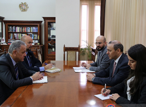 Արմեն Գրիգորյանը հանդիպել է ԵՄ դեսպան Վասիլիս Մարագոսի հետ
