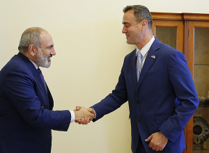 Վարչապետը հրաժեշտի հանդիպում է ունեցել Արգենտինայի դեսպանի հետ