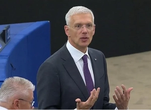 «Լեռնային Ղարաբաղի հայերի խնդիրը մեզ համար այսօր ամենակարևոր հարցերից է»․ ԵԽ նախարարների կոմիտեի նախագահ․ Առավոտ