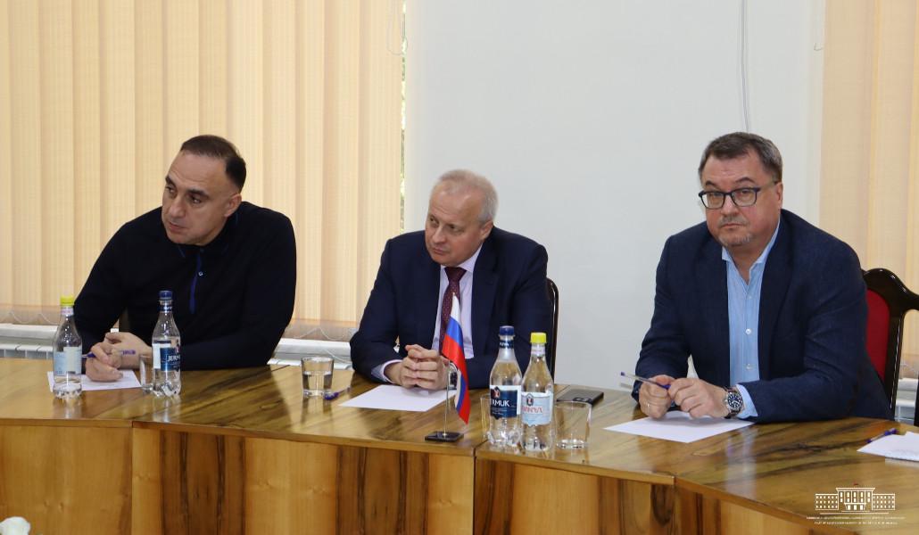 387836589_341493824924049_4889478716619872400_n