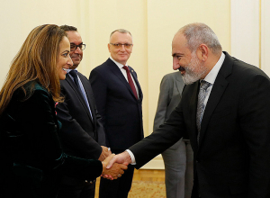 Վարչապետ Փաշինյանը հանդիպել է ՖՄԿ գլխավոր քարտուղար Լուիզ Մուշիկիվաբոյին