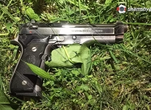 Կրակոցներ Երևանում. տղամարդը հայտնել է, որ կրակել է ԼՂ նախագահ Արայիկ Հարությունյանի կողմից պարգևատրված ատրճանակից