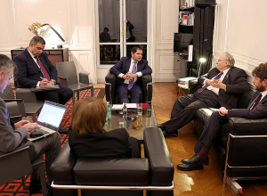 Սուրեն Պապիկյանը Ֆրանսիայում հանդիպել է ԱԺ ազգային պաշտպանության և զինված ուժերի, ինչպես նաև արտաքին հարաբերությունների հանձնաժողովի նախագահների հետ