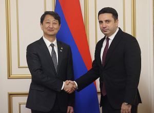 Ալեն Սիմոնյանը հանդիպել է Կորեայի Հանրապետության առեւտրի նախարարին