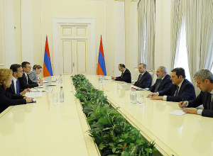 Премьер-министр подчеркнул важность усилий США в процессе нормализации армяно-азербайджанских отношений