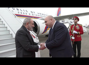 Փաշինյանն աշխատանքային այցով ժամանել է Թբիլիսի