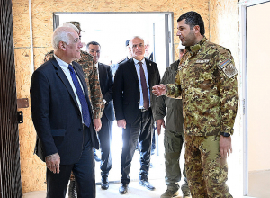 Նախագահ Վահագն Խաչատուրյանն այցելել է մոդուլային զորամաս