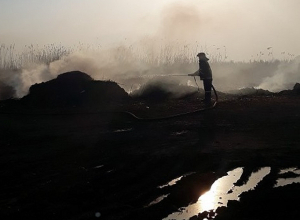 Ներքին Կարմիրաղբյուր գյուղի ջրամբարին հարակից տարածքում հրդեհ է բռնկվել