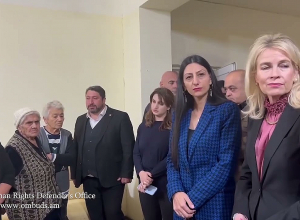 ՀՀ ՄԻՊ-ը, ԵԱՀԿ ԽՎ նախագահը եւ  ԵԱՀԿ ԽՎ գլխավոր քարտուղարը այսելել են տեղահանված անձանց  կացարան