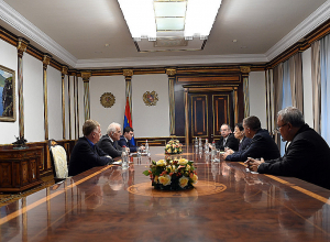 Նախագահ Վահագն Խաչատուրյանն ընդունել է Ասիական զարգացման բանկի նախագահի գլխավորած պատվիրակությանը