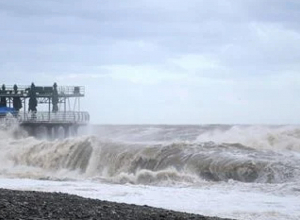 Шторм на Чёрном море стал причиной больших разрушений