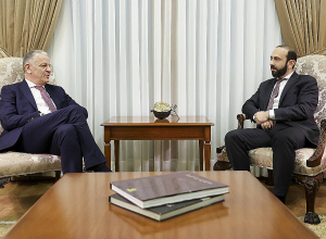 Միրզոյանն ու ԵՄ դեսպանը անդրադարձել են Հայաստանի և Ադրբեջանի միջև հարաբերությունների կարգավորման գործընթացի վերջին զարգացումներին