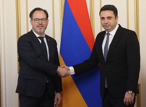 ՀՀ ԱԺ նախագահ Ալեն Սիմոնյանն ընդունել է ԵԽԽՎ-ում Ֆրանսիայի պատվիրակության ղեկավարին