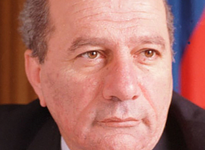 Մահացել է Բաբկեն Արարքցյանը