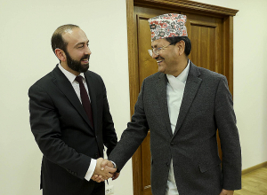 Արարատ Միրզոյանը հանդիպել է Նեպալի արտաքին գործերի նախարարի հետ