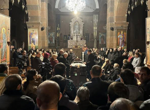 Տեղի է ունեցել երգիչ Արա Մարտիրոսյանի հոգեհանգիստը