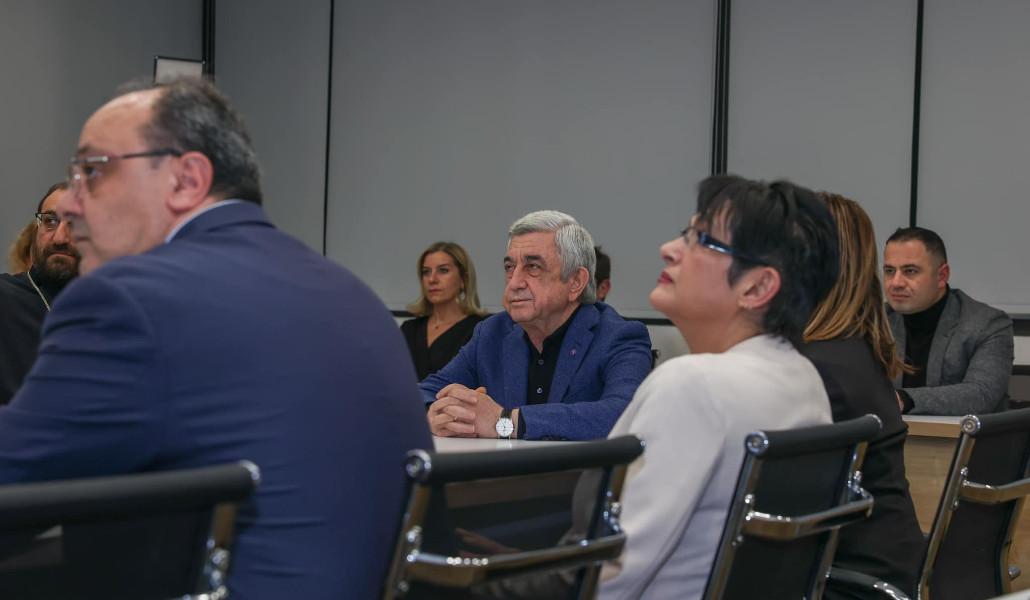 412340428_768225388459239_7591585072790740273_n