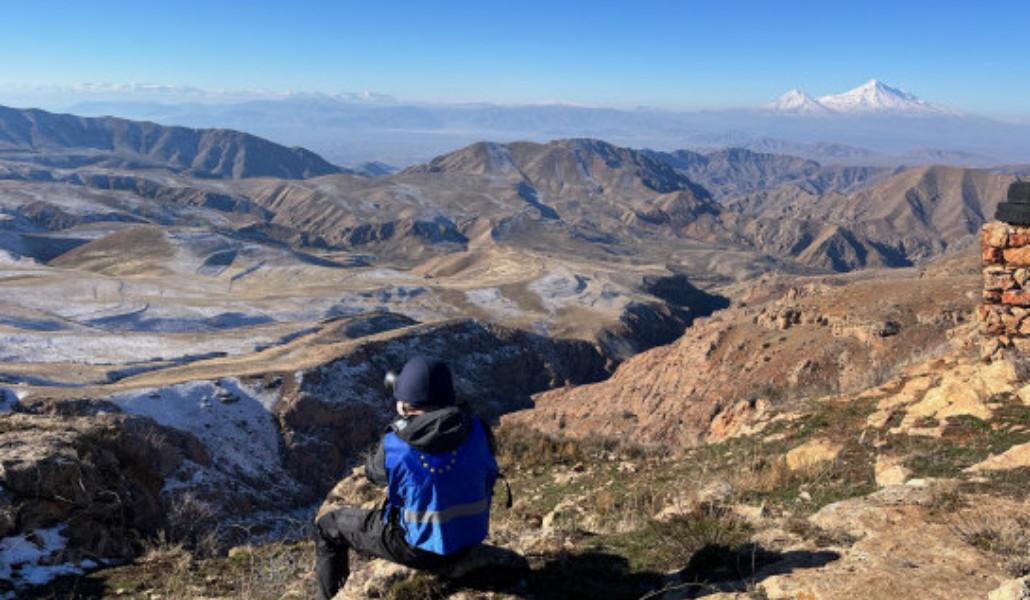 gcxcyq5w8aaolfl.thumb