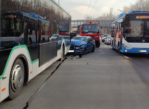 Ավտովթար Խանջյան փողոցում․ կա տուժած