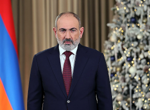 Շատ բաներ պետք է նայենք ու վերանայենք՝ անշրջելիորեն հասկանալու համար, որ հայրենիքը պետությունն է․ ՀՀ վարչապետի ամանորյա ուղերձը