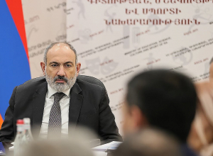 Դասագրքերը պետք է տան պետականակենտրոն ուղերձներ. Փաշինյան