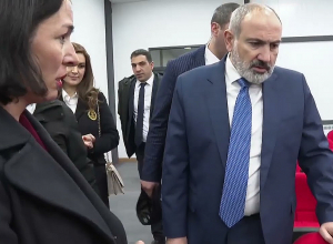 В Вагаршапатской начальной школе №7 имени Е. Отяна были построены спортивный зал и актовый зал