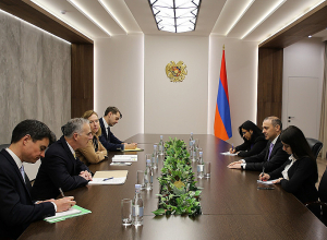 Արմեն Գրիգորյանը հանդիպել է Լուի Բոնոյի հետ