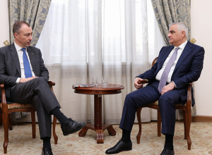 Փոխվարչապետ Մհեր Գրիգորյանը Տոյվո Կլաարի հետ քննարկել է Հայաստանի և Ադրբեջանի միջև սահմանազատման հետ կապված հարցեր