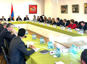 Արարատ Միրզոյանը դեսպանների հետ քննարկել է իրավիճակը Հարավային Կովկասում, խաղաղության օրակարգին ուղղված ջանքերը