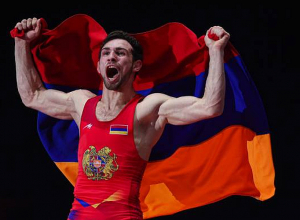 Արսեն Հարությունյանը, հաղթելով Թուրքիայի ներկայացուցչին, դարձավ ըմբշամարտի Եվրոպայի քառակի չեմպիոն