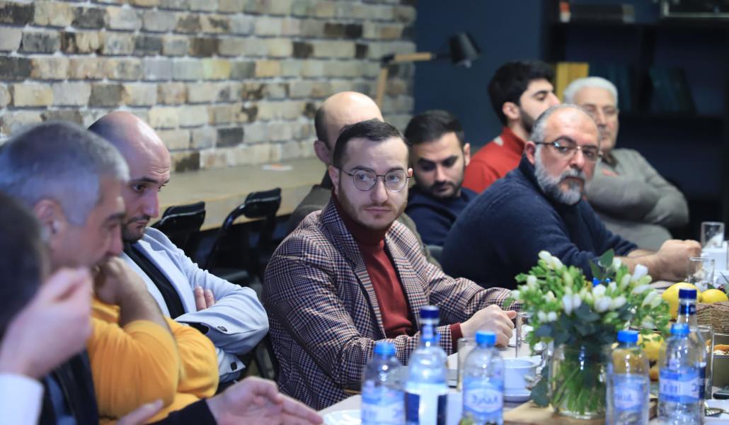 430040970_977020123787441_1267339382996781591_n