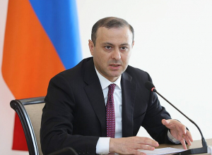 ՀՀ-ն ՌԴ-ին պաշտոնապես տեղեկացրել է, որ «Զվարթնոց»-ում պիտի միայն հայ սահմանապահներ մնան