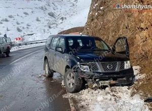 Սյունիքի մարզում «Nissan Pathfinder»-ով ավտովթարի են ենթարկվել ԵԽ դիտորդական առաքելության անդամները. Shamshyan.com