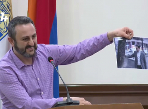 Ահա ինչպես են Երեւանում որոշում որ ծառն է պետք հատել․ մեկ էլ Ձեր պապան ընկեր է Բեգոյանի հետ, ճի՞շտ է