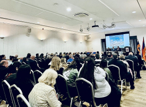 Արման Թաթոյանը Լոնդոնում հանդիպել է հայ համայնքի հետ