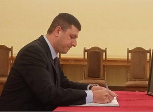 «Պատիվ ունեմ» խմբակցության պատգամավորներն այցելել են ՌԴ դեսպանատուն