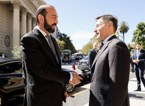 Արարատ Միրզոյանը հանդիպում է ունեցել Բուենոս Այրես քաղաքի կառավարության ղեկավար Խորխե Մակրիի հետ